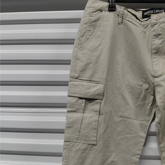 Mens Belted Cargo Work Pants 40W x 30L Beige Cotton Utility Pockets Ashly Heroe - Picture 4 of 7
